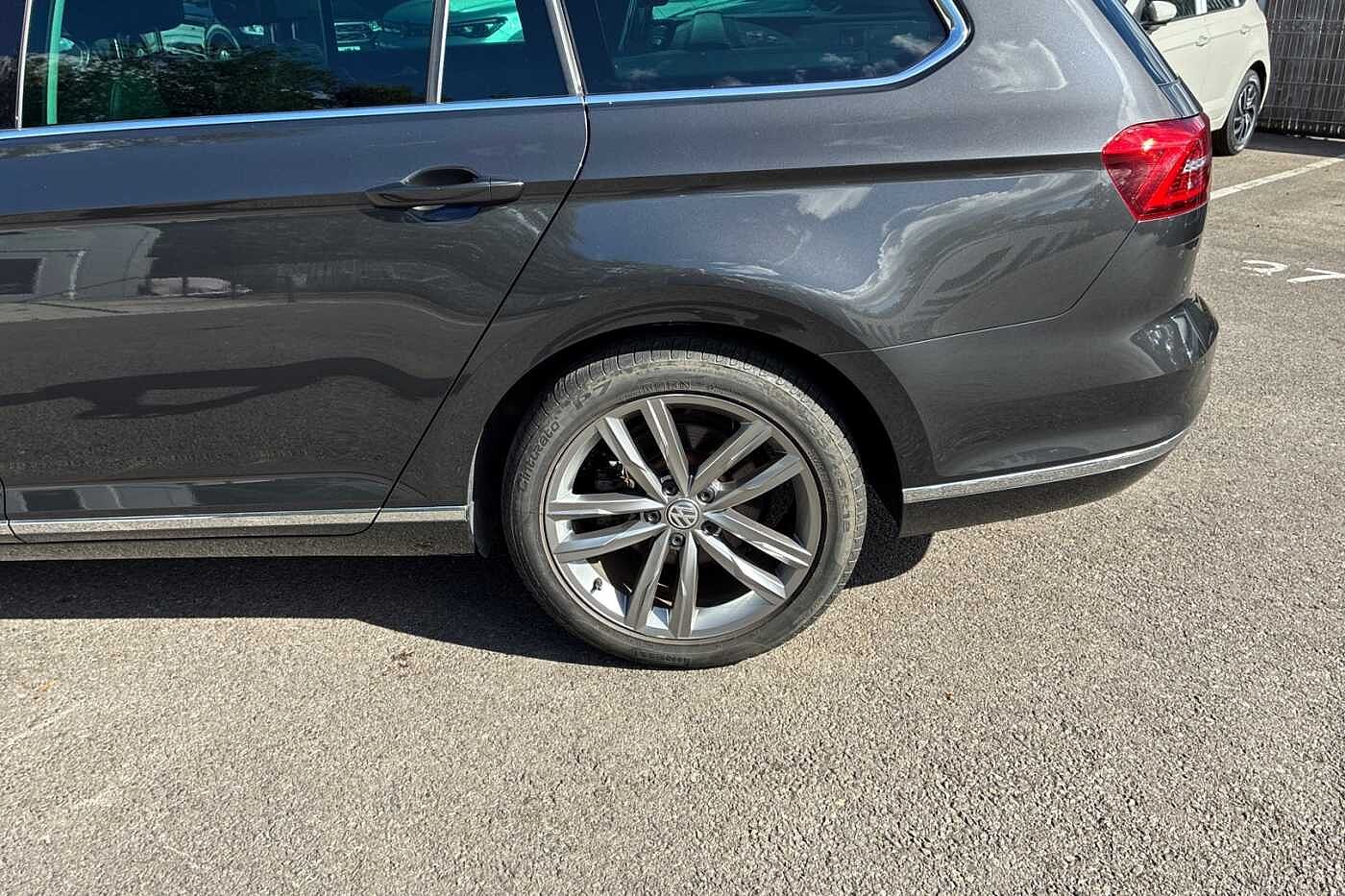 Volkswagen Passat Estate