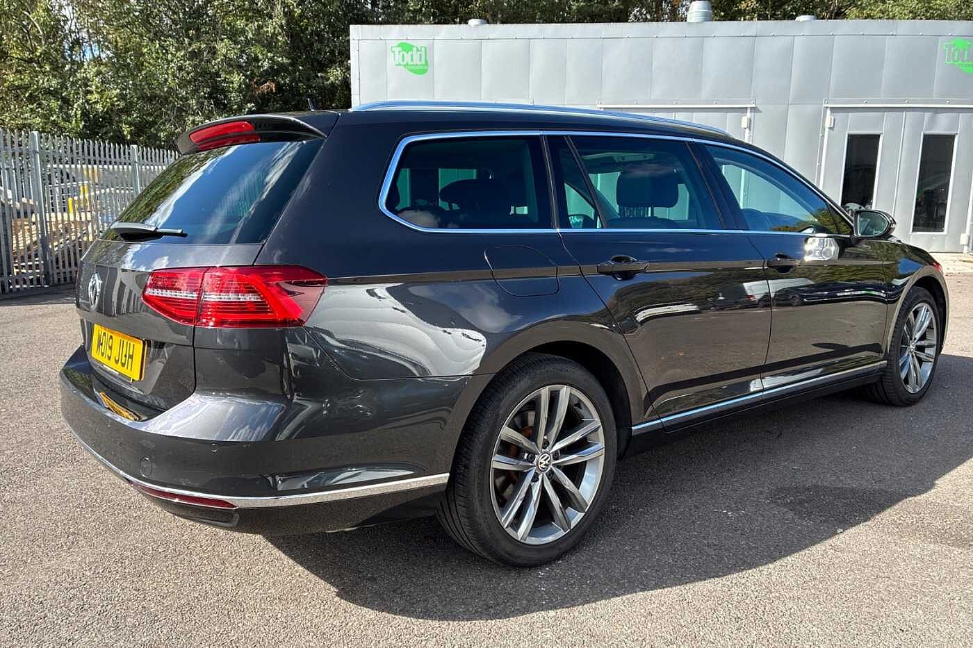 Volkswagen Passat Estate